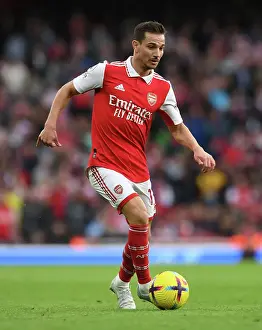 Arsenal's Cedric Soares in Action Against Nottingham Forest at Emirates Stadium (2022-23)