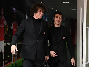 Arsenal's David Luiz and Gabriel Martinelli Pre-Match Huddle vs West Ham United (Premier League, 2019-20)