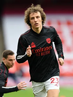 Arsenal's David Luiz Prepares for Battle: Arsenal vs. Tottenham Showdown at Emirates Stadium