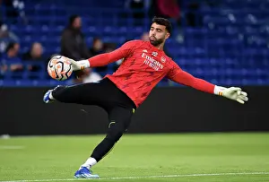 Arsenal's David Raya Prepares for Chelsea Showdown - Premier League 2023-24