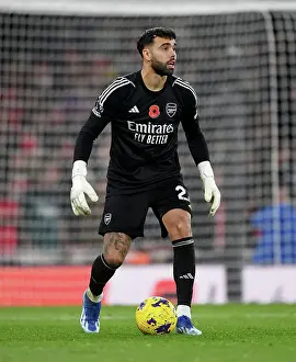 Arsenal's David Raya Sprints Past Burnley Defenders in Premier League Showdown (2023-24)