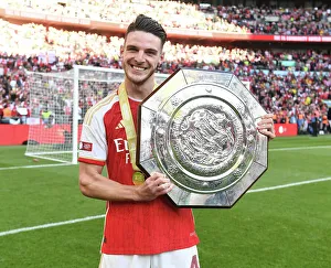 Arsenal's Declan Rice Celebrates at the FA Community Shield: Manchester City vs. Arsenal (2023-24)