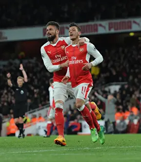 Arsenal's Disallowed Goal: Ozil and Giroud's Frustrated Celebration vs Leicester City (2016-17)