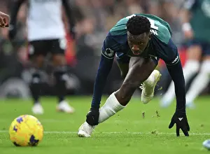 Arsenal's Eddie Nketiah in Action: Thrilling Premier League Clash at Fulham, 2023-24