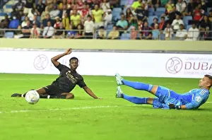 Arsenal's Eddie Nketiah Scores Second Goal in Dubai Super Cup Victory over Olympique Lyonnais