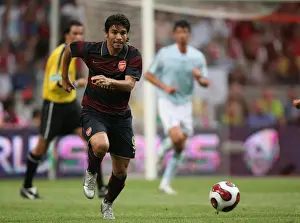 Arsenal's Eduardo Strikes Gold: Victory over Lazio at Amsterdam Tournament (2007) - Arsenal 2:1