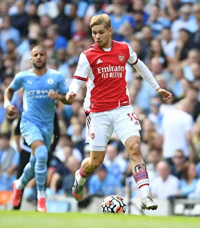 Manchester City v Arsenal 2021-22 Collection: Arsenal's Emile Smith Rowe Faces Manchester City in Premier League Showdown (2021-22)