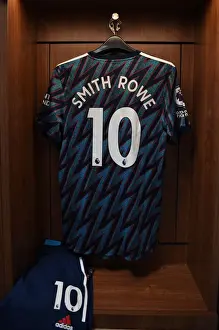 Arsenal's Emile Smith Rowe Jersey in Brentford Changing Room - Premier League 2021-22