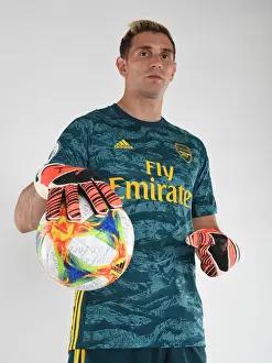 Arsenal Photocall 2019-20 Prints: Arsenal's Emiliano Martinez Prepares for 2019-20 Season at Training