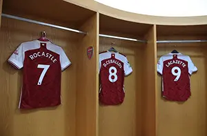 Arsenal's Empty Emirates: Rocastle's Shirt Joins Current Players Ahead of Arsenal v Liverpool