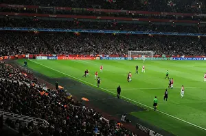 Arsenal's Emirates Stadium Ablaze with Champions League Tension: Arsenal FC vs AC Milan