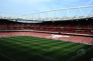Arsenal V West Bromwich Albion 2015-16 Prints: Arsenal's Emirates Stadium: Battle Awaits West Bromwich Albion in the Premier League (2015-16)