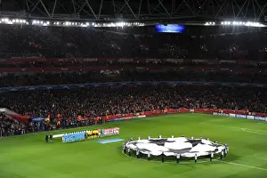 Arsenal's Emirates Stadium: Pre-Match Atmosphere vs Olympique de Marseille, UEFA Champions League (2013-14)