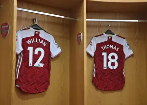 Arsenal's Empty Emirates: Willian and Partey Gear Up for Aston Villa Showdown (2020-21)