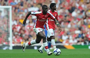 Arsenal's Emmanuel Eboue Scores in 4-0 Win over Wigan Athletic, Barclays Premier League, 2009