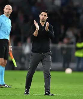 PSV Eindhoven V Arsenal 2022-23 Prints: Arsenal's Europa League Battle: Mikel Arteta Applauds Fans After PSV Victory