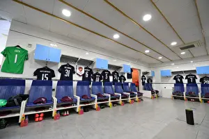 Arsenal's Europa League Semi-Final Kit: A Peek at the Valencia Showdown at Estadio Mestalla