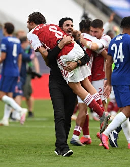 Images Dated 1st August 2020: Arsenal's FA Cup Victory Over Chelsea: Mikel Arteta and Dani Ceballos Celebrate Empty-Stadium