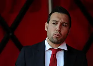 Arsenal's Focus: Santi Cazorla Prepares for Arsenal vs. Watford (2015-16)