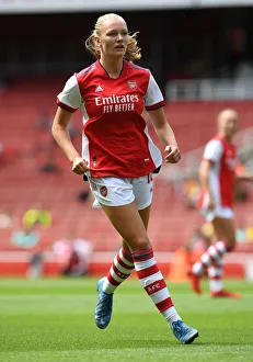 Arsenal Women V Chelsea Women - Mind Series 2021-22 Prints: Arsenal's Frida Maanum in Action: Arsenal Women vs