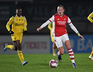 Arsenal Women V Reading Women 2021-22 Prints: Arsenal's Frida Maanum in Action: Arsenal Women vs