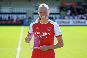 Arsenal's Frida Maanum Named Supporters Club Player of the Season