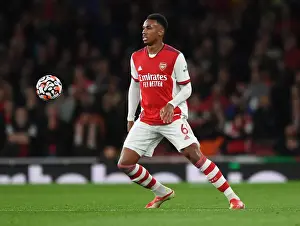 Arsenal V Crystal Palace 2021-22 Prints: Arsenal's Gabriel Magalhaes in Action against Crystal Palace (2021-22 Premier League)