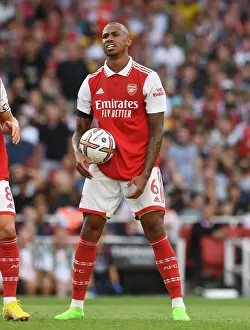 Arsenal's Gabriel Magalhaes in Action Against Fulham in 2022-23 Premier League