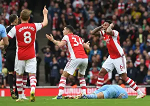 Arsenal's Gabriel Magalhaes Receives Red Card in Intense Arsenal v Manchester City Clash (2021-22)