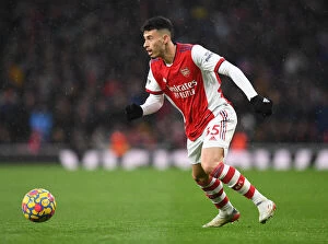 Images Dated 11th December 2021: Arsenal's Gabriel Martinelli in Action against Southampton - Premier League 2021-22