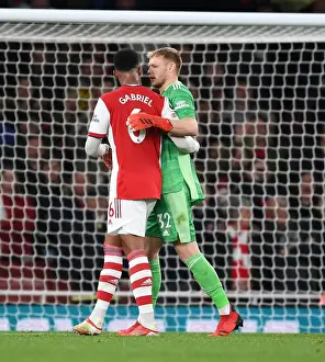 Arsenal's Gabriel and Ramsdale in Action: Arsenal vs Crystal Palace, Premier League 2021-22