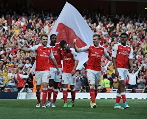 Arsenal V Everton 2016-17 Prints: Arsenal's Goal Celebration: Ramsey, Ozil, Welbeck, Holding, Iwobi (2016-17)