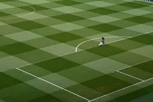 Arsenal V Valencia 2018-19 Prints: Arsenal's Groundsmen Prepare for Europa League Semi-Final Showdown vs Valencia