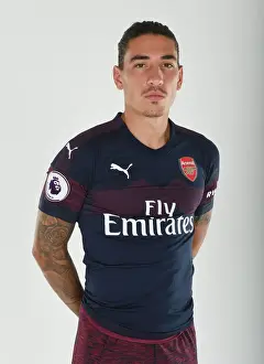 Arsenal's Hector Bellerin at 2018/19 First Team Photo Call