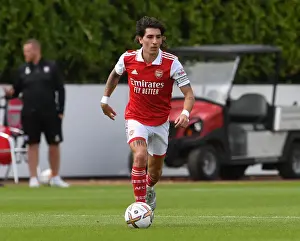 Arsenal's Hector Bellerin in Action: Arsenal vs Ipswich Town (July 2022) - Pre-Season Friendly