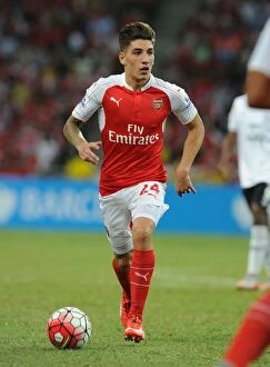 Images Dated 18th July 2015: Arsenal's Hector Bellerin in Action against Everton at 2015-16 Barclays Asia Trophy