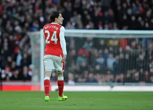 Arsenal V West Bromwich Albion 2016-17 Prints: Arsenal's Hector Bellerin in Action during the Premier League Clash against West Bromwich Albion (2016-17)