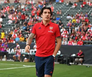 Arsenal V Bayern Munich 2019-20 Prints: Arsenal's Hector Bellerin: Gear Up Moment Before Arsenal FC vs