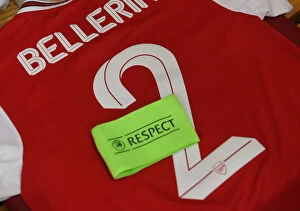 Images Dated 3rd October 2019: Arsenal's Hector Bellerin: Pre-Match Preparation as Captain (Arsenal vs Standard Liege)