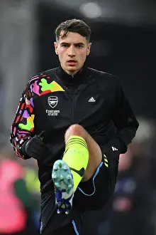 Arsenal's Jakub Kiwior Gears Up for Luton Town Clash (2023-24 Premier League)