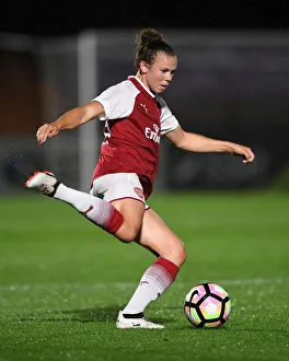 Arsenal's Jessica Samuelsson in Action: Arsenal Women vs. Everton Women Pre-Season Match