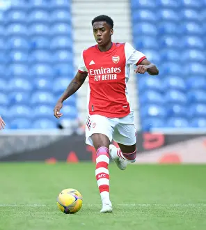 Glasgow Rangers V Arsenal 2021-22 Prints: Arsenal's Joe Willock in Action: Arsenal vs Rangers Pre-Season Clash at Ibrox Stadium