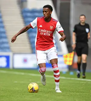 Glasgow Rangers V Arsenal 2021-22 Prints: Arsenal's Joe Willock in Action: Arsenal vs Rangers Pre-Season Clash at Ibrox Stadium