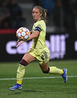 Arsenal's Jordan Nobbs Battles for Victory in UEFA Women's Champions League: HB Koge vs. Arsenal Women