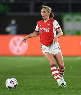 Images Dated 31st March 2022: Arsenal's Jordan Nobbs Faces Off Against VfL Wolfsburg in Champions League Quarterfinals
