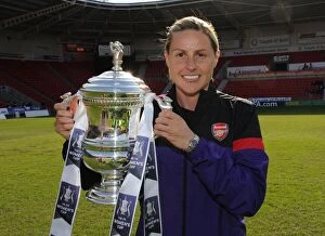 Arsenal Ladies v Bristol Academy - FA Cup Final 2013 Collection: Arsenal's Kelly Smith Lifts FA Women's Cup after Victory over Bristol Academy
