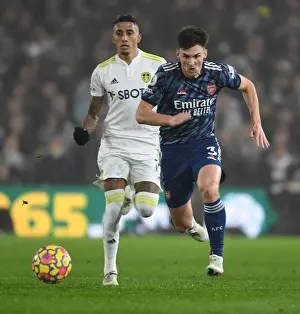 Arsenal's Kieran Tierney Outmaneuvers Leeds Raphinha in Premier League Clash