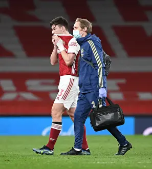 Arsenal's Kieran Tierney Suffers Injury and Exits Field During Arsenal vs Liverpool (2021)