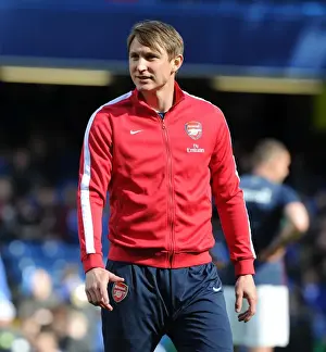 Arsenal's Kim Kallstrom Warming Up Ahead of Chelsea Clash - Premier League 2013-14