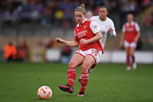 Arsenal's Kim Little Faces Off Against Tottenham Hotspur in FA Women's Super League Clash